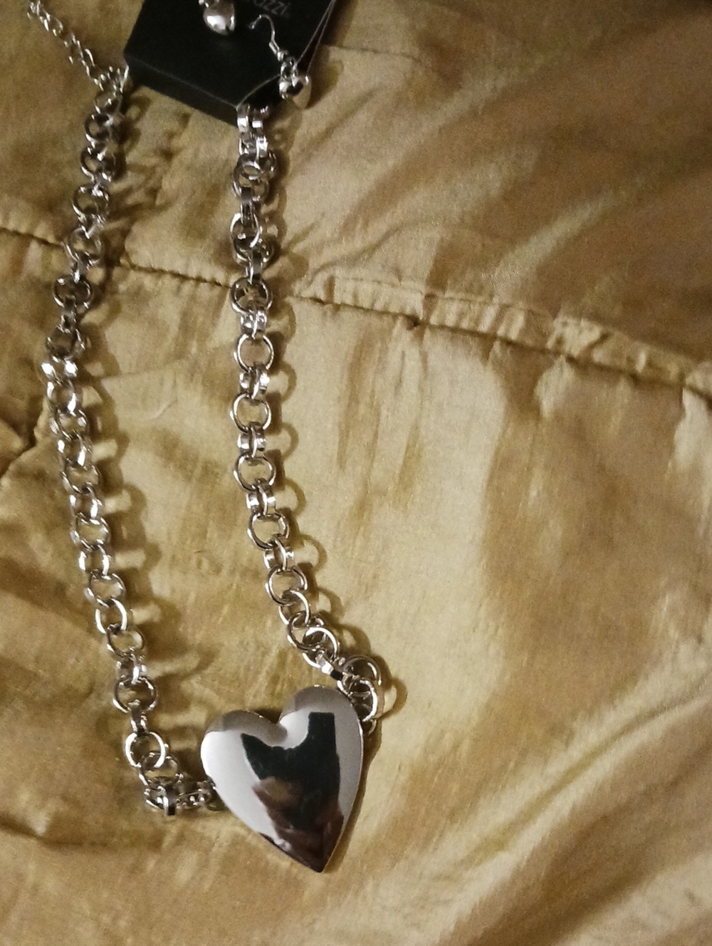 Silver Heart Pendant Chain Necklace - Women Jewelry